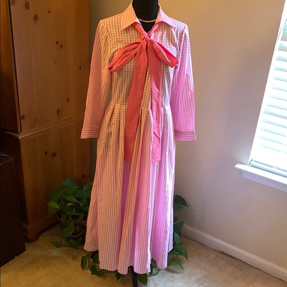 🌹Elegant Maxi Pink & White Long Sleeve Long Shirt Dress with Bow - Picture 3 of 10
